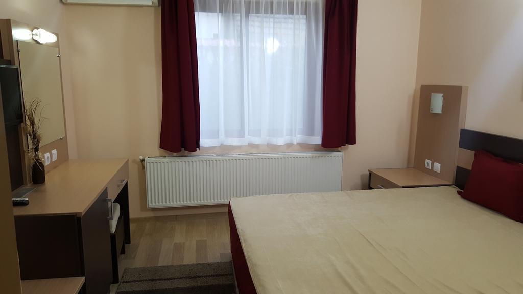 Ego Guest House Belogradtsjik Buitenkant foto