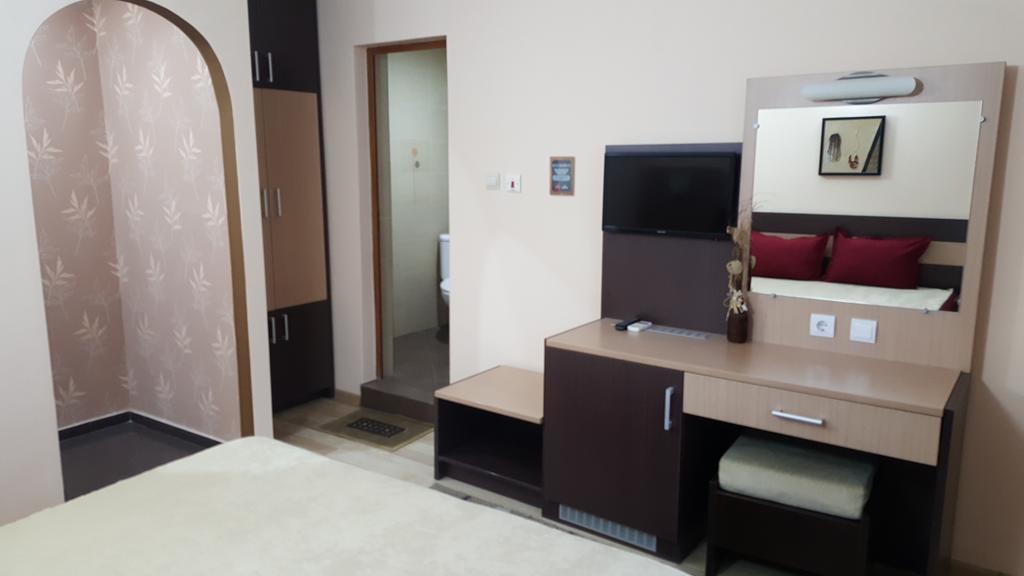 Ego Guest House Belogradtsjik Buitenkant foto